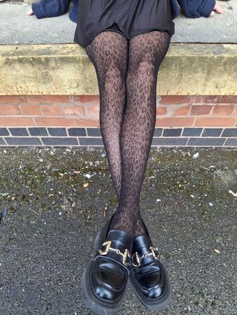 Женственные колготки с леопардовым принтом